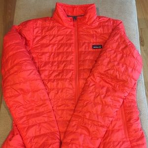 Womens Patagonia Nano Puff Size Large